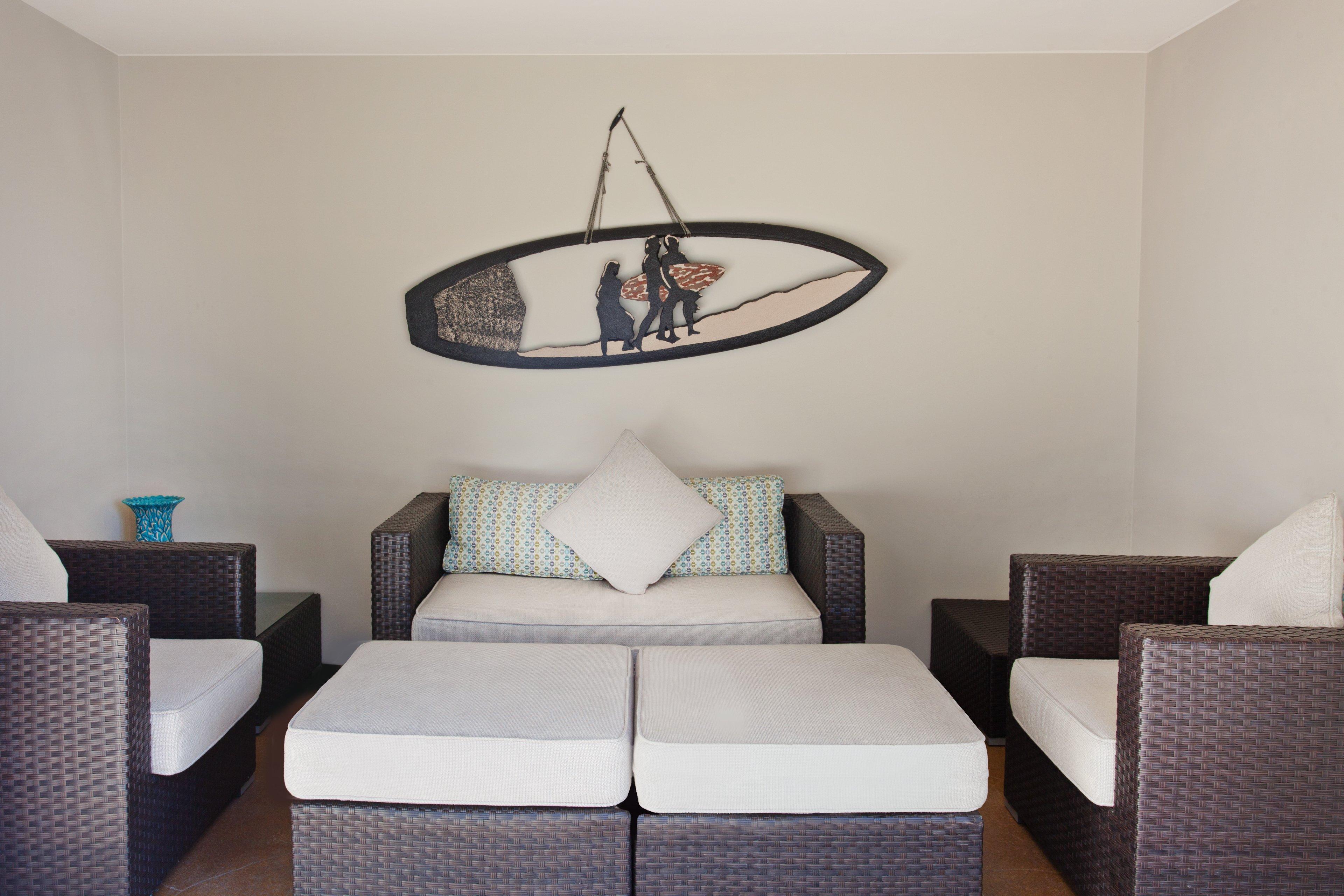 Holiday Inn Express Newport Beach By Ihg Exterior foto