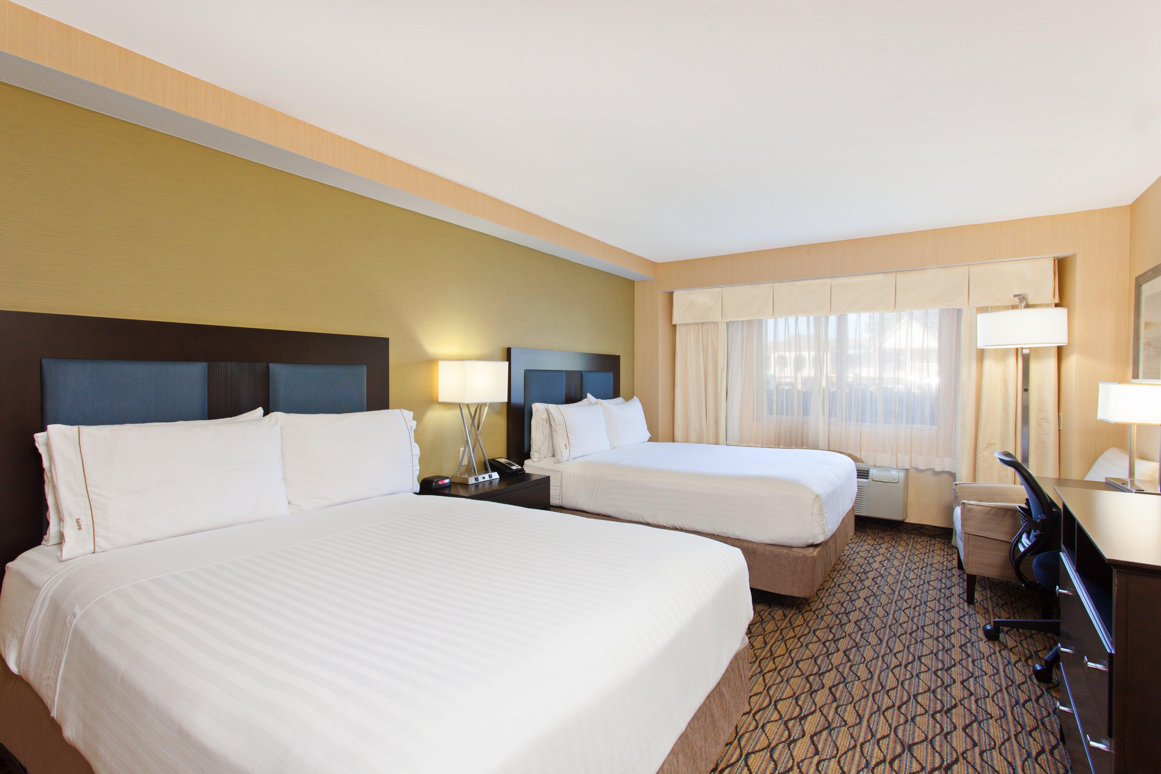 Holiday Inn Express Newport Beach By Ihg Exterior foto